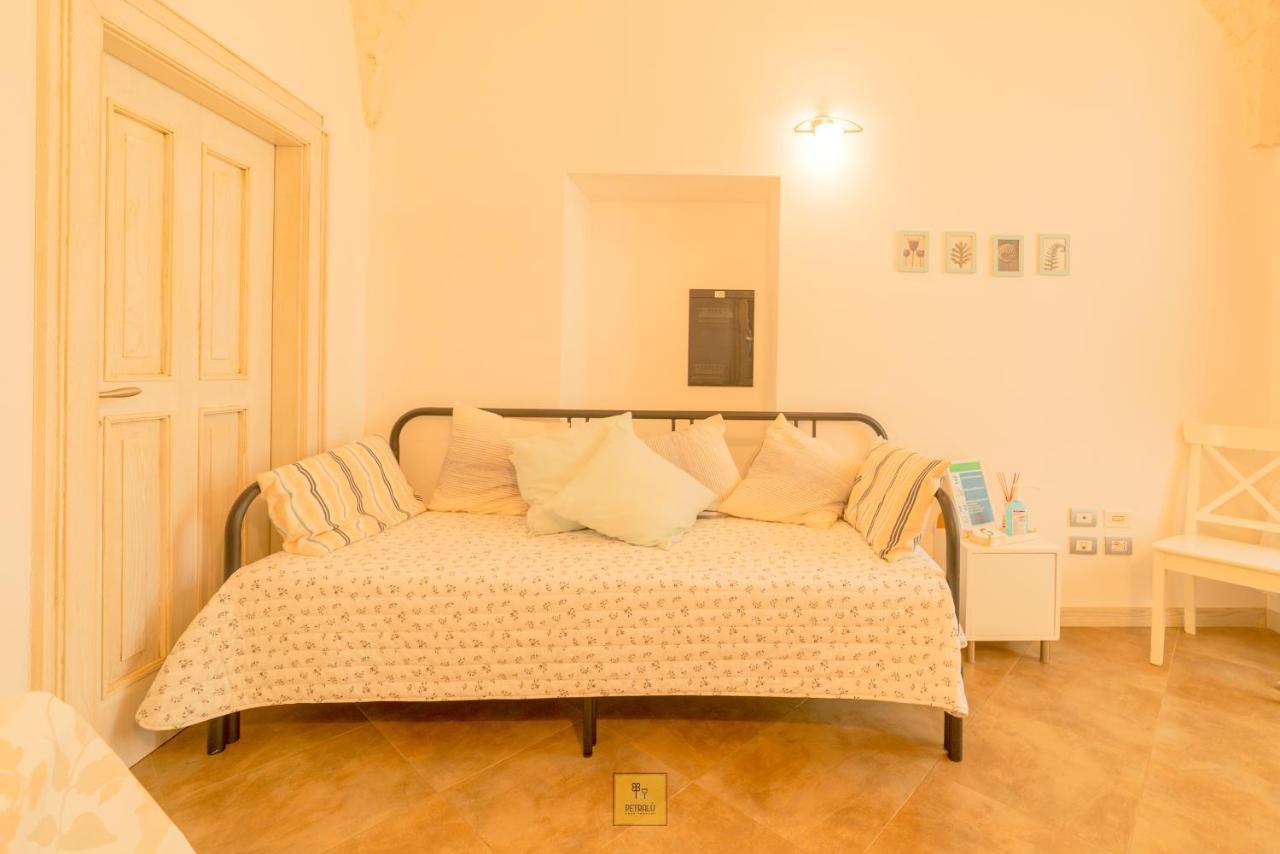 Petralu By La Puglia In Un Trullo Villa Locorotondo Ngoại thất bức ảnh