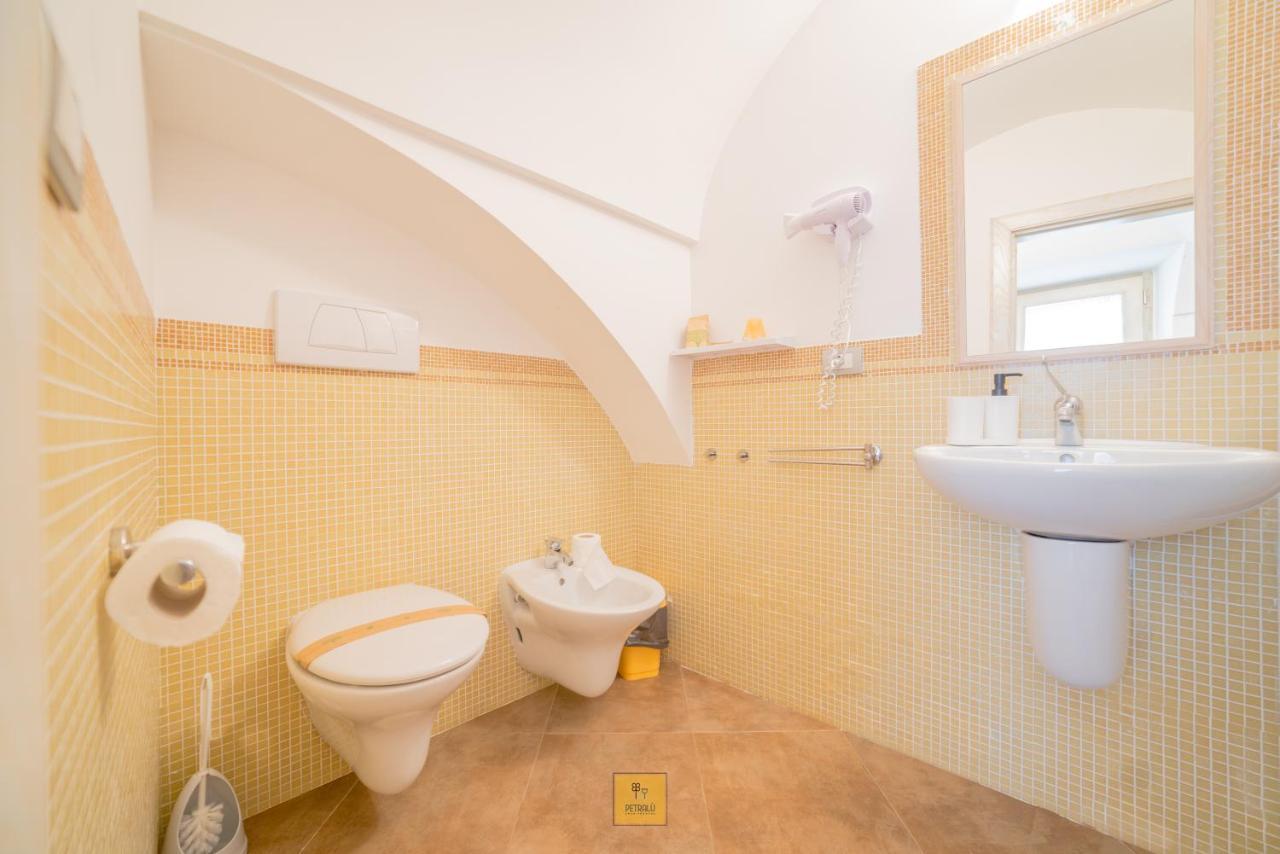 Petralu By La Puglia In Un Trullo Villa Locorotondo Ngoại thất bức ảnh